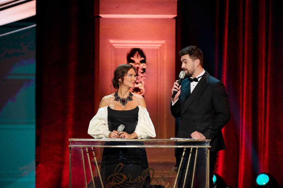 Названы имена ведущих гала-концерта VIII премии BraVo