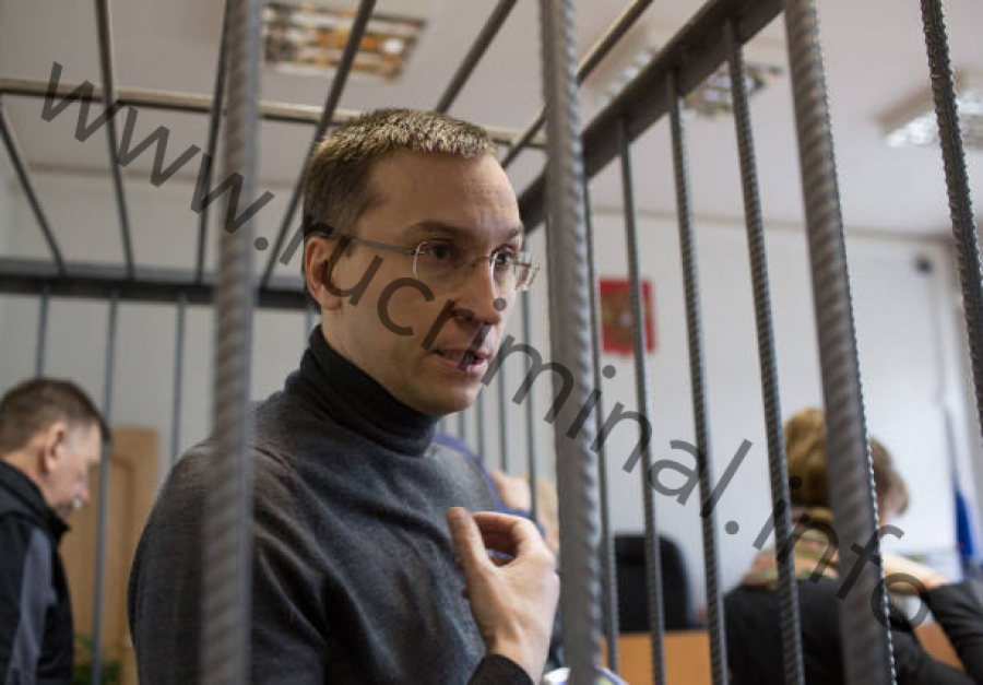 Сенатор Александр Бабаков, ЦСКА и банковская мафия