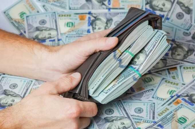 Изъятия активов у российских чиновников достигли 151,5 миллиарда рублей за три месяца